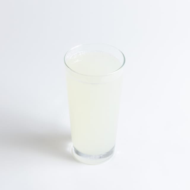 Lemonade (Tropicana).